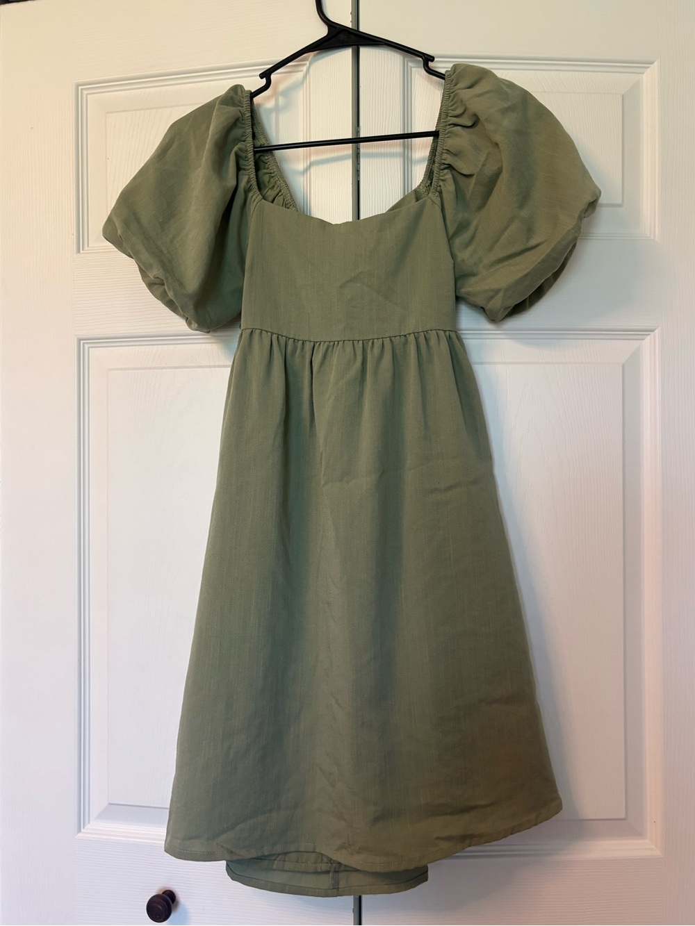Green dress